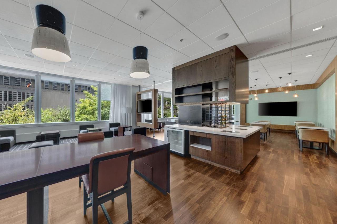 New York Marriott At The Brooklyn Bridge Hotell Exteriör bild